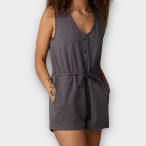 Natural by Known Supply Women’s Romper Medium 100% Organic Cotton Minimalist